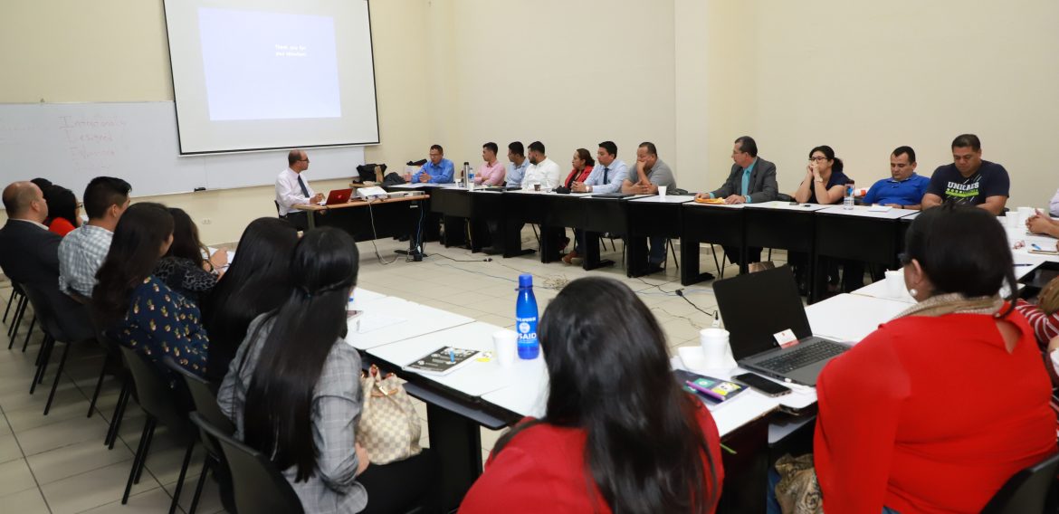DOCENTES UNICAES PARTICIPAN EN TALLER SOBRE MÉTODOS INNOVADORES DE APRENDIZAJE