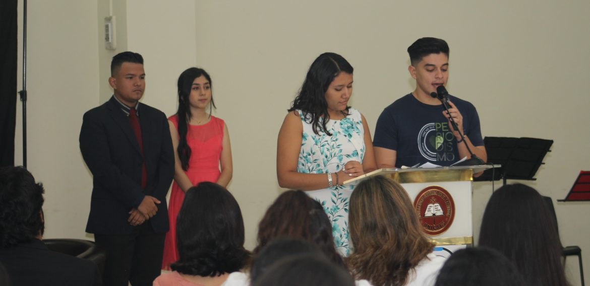 DE LA RED A LA COMUNIDAD, ASÍ CELEBRAN EL DÍA DEL PERIODISTA EN UNICAES