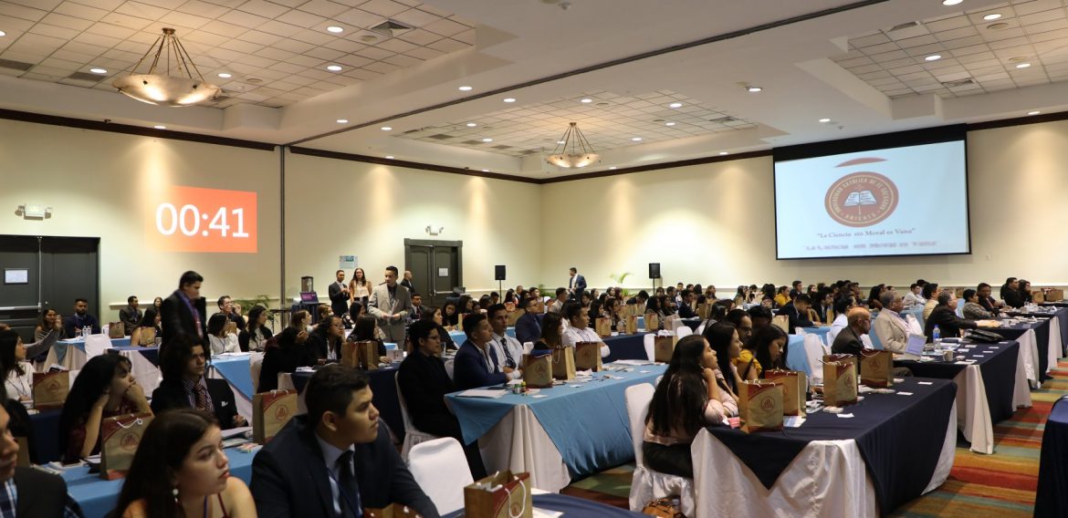 VII CONGRESO DE MEDICINA UNICAES: UN ESPACIO DE BUENAS PRÁCTICAS EN SALUD