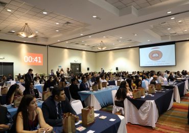 VII CONGRESO DE MEDICINA UNICAES: UN ESPACIO DE BUENAS PRÁCTICAS EN SALUD