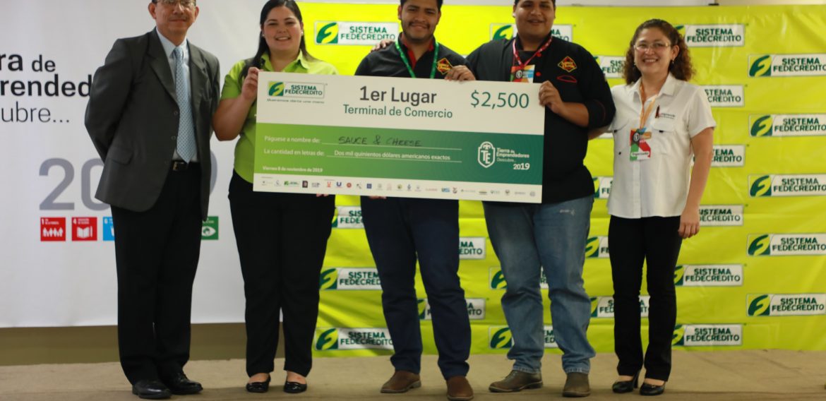 UNICAES, EPICENTRO DEL EMPRENDEDURISMO A NIVEL NACIONAL
