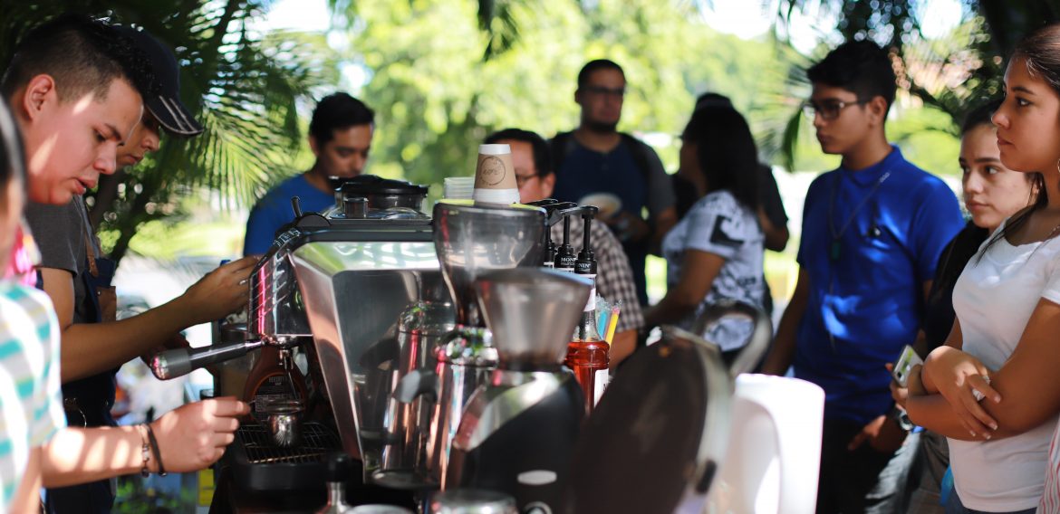 UNICAES, EPICENTRO DEL EMPRENDEDURISMO A NIVEL NACIONAL