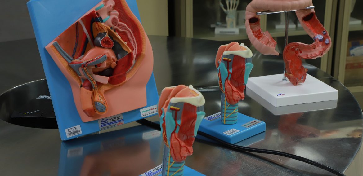 FACULTAD DE CIENCIAS DE LA SALUD ADQUIERE NUEVO EQUIPO PARA PRÁCTICAS EN MEDICINA
