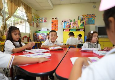 COLEGIO MADRE DE LA IGLESIA: SEGURIDAD, COMPROMISO Y CONFIANZA PARA LA FAMILIA