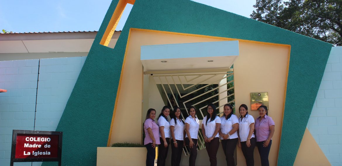COLEGIO MADRE DE LA IGLESIA: SEGURIDAD, COMPROMISO Y CONFIANZA PARA LA FAMILIA