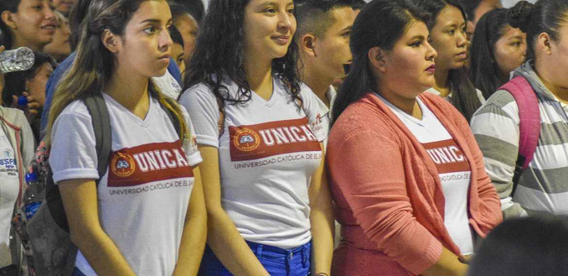 UNICAES-CRI PARTICIPA DEL FORO DE INVESTIGACIONES PARA INSTITUCIONES BAJO EL MODELO MEGATEC