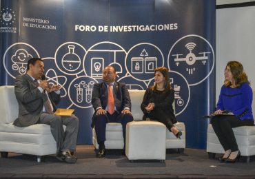 UNICAES-CRI PARTICIPA DEL FORO DE INVESTIGACIONES PARA INSTITUCIONES BAJO EL MODELO MEGATEC