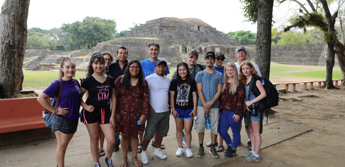 Intercambio internacional entre Arkansas State University at Beebe y UNICAES