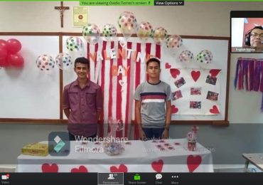 Séptima graduación del Programa English Access, en UNICAES