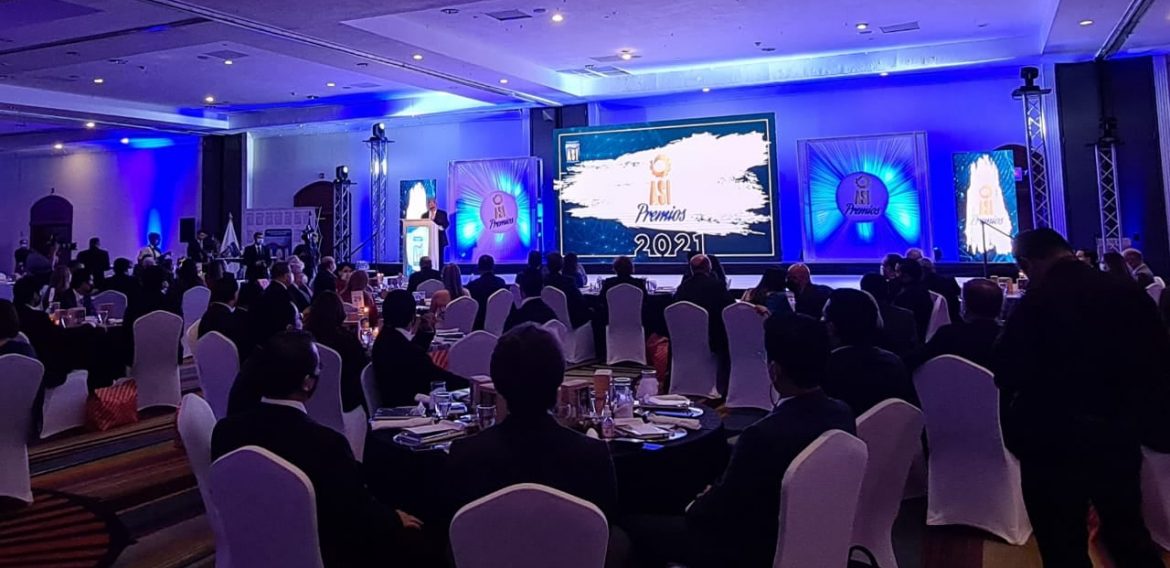 UNICAES felicita a INSAFORP por el Premio Benefactor ASI 2021
