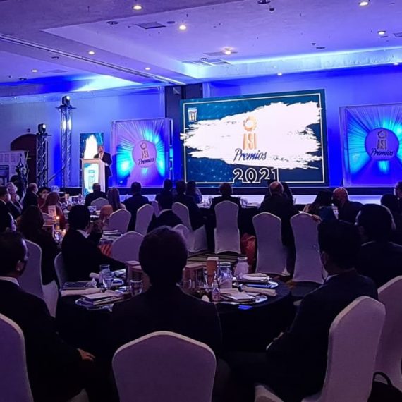 UNICAES felicita a INSAFORP por el Premio Benefactor ASI 2021