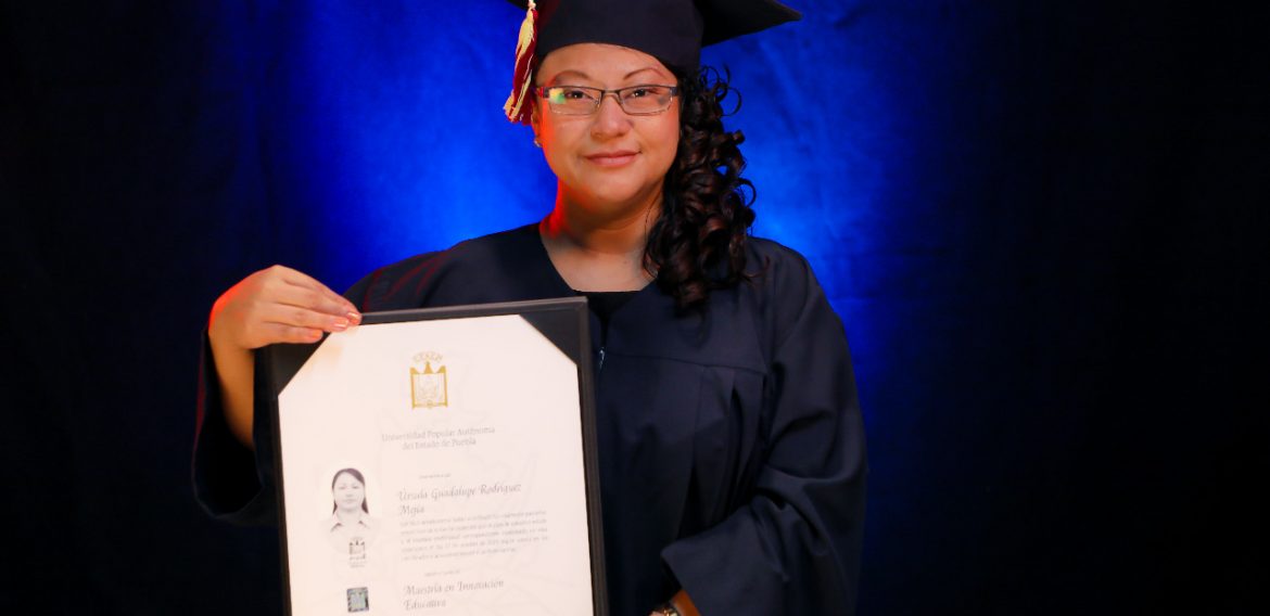 UPAEP OTORGA GRADO DE POSGRADO A DOCENTES UNICAES