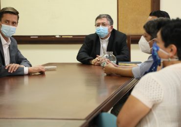 UNICAES RENUEVA CONVENIO CON OFICINA DE AMERICAN SPACES, DE LA EMBAJADA DE LOS ESTADOS UNIDOS