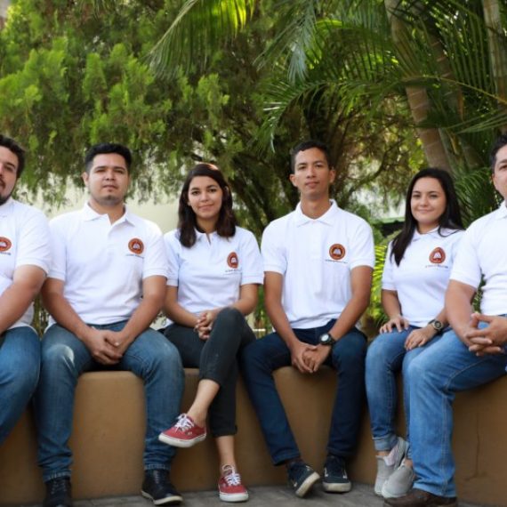 GUATEMALA: ARQUITECTOS DE UNICAES PARTICIPAN EN CÁTEDRA JORGE MONTES