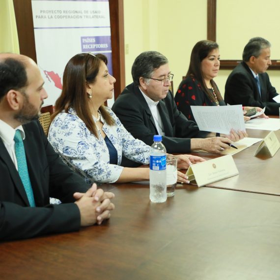 UNICAES PARTICIPA DE PROYECTO DE COOPERACIÓN TRIANGULAR EN INDUSTRIA DE CALZADO